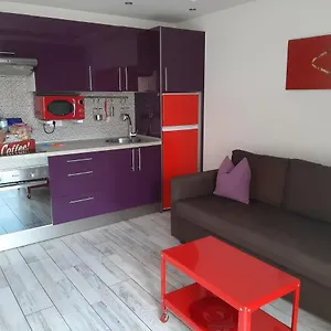Deluxe Con Piscina Climatizada Apartamento